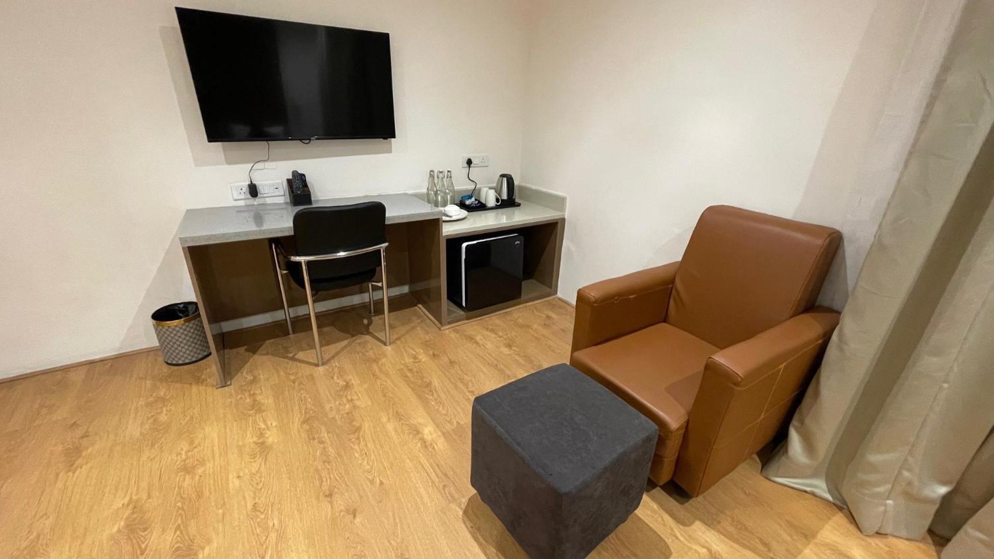 Hotel Silver Cle 하이데라바드 외부 사진