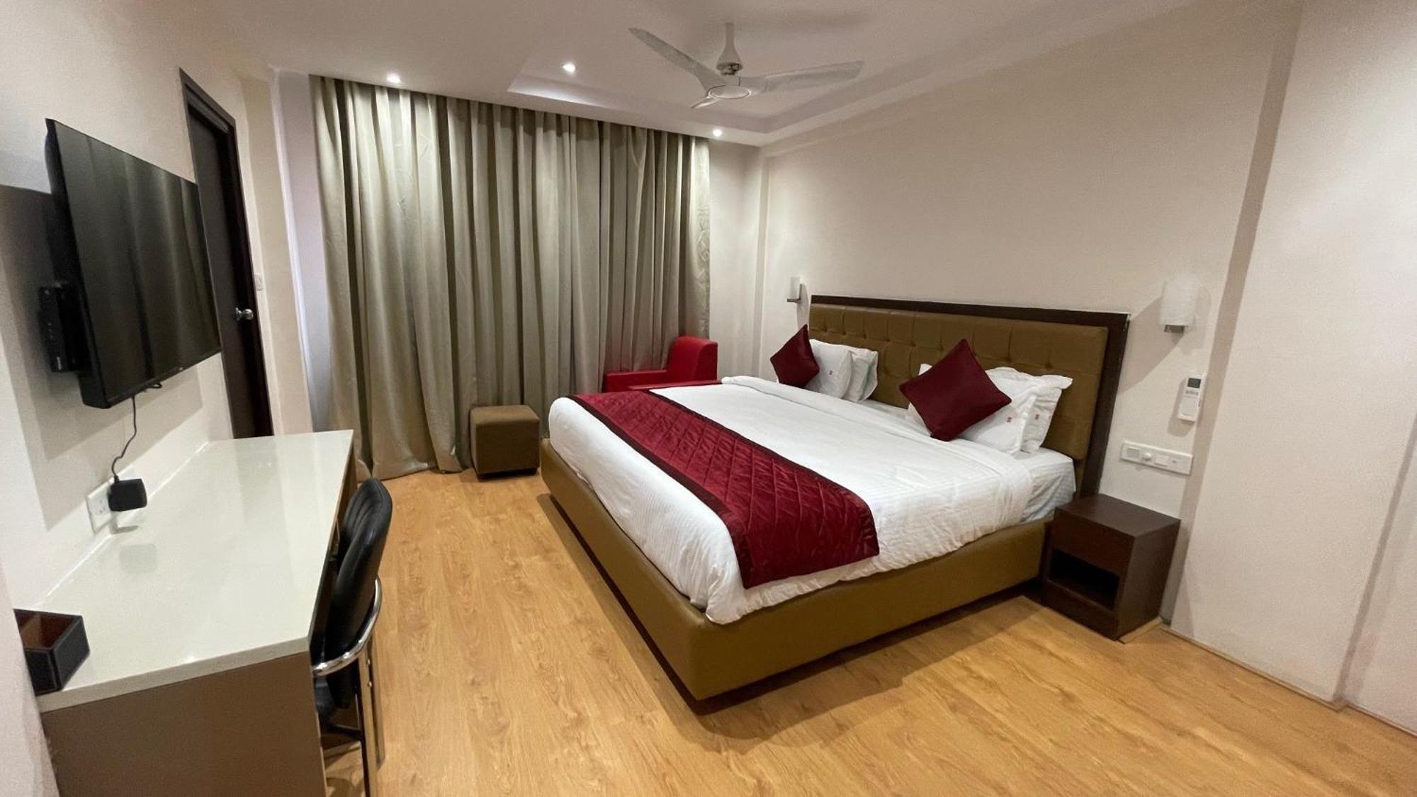 Hotel Silver Cle 하이데라바드 외부 사진