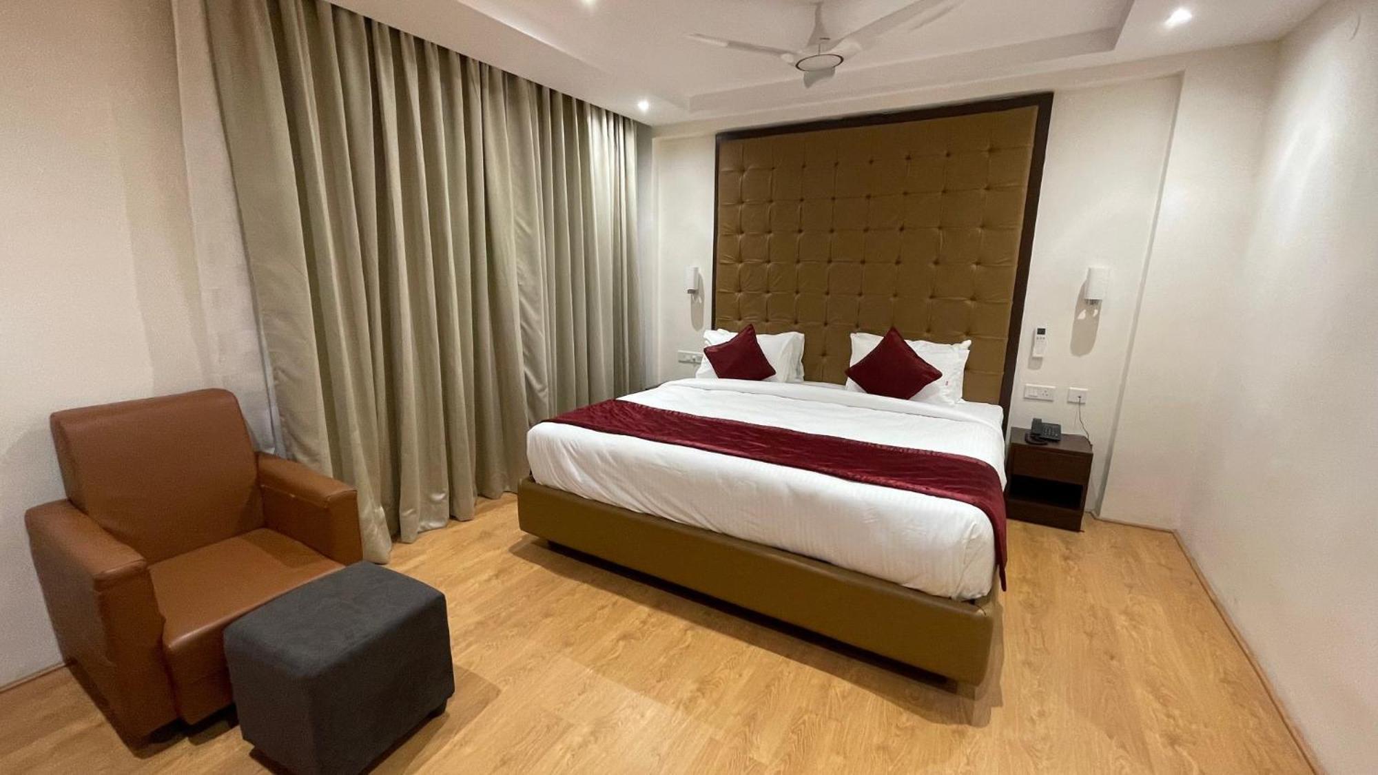Hotel Silver Cle 하이데라바드 외부 사진